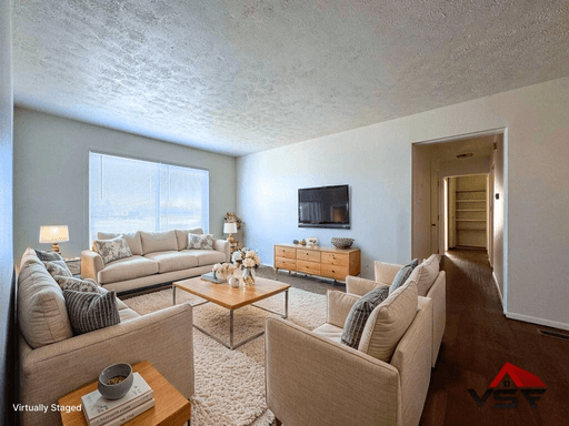 3617 Lakepointe Dr - 11, Northwood, OH 43619